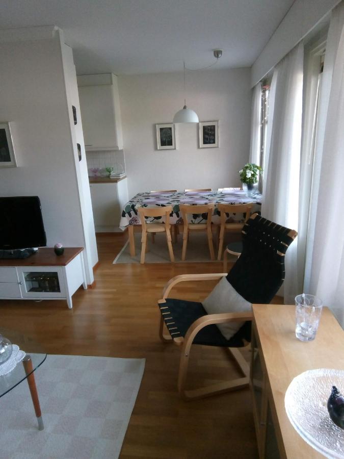 Cozy Two Room Apartment With Sauna Hyvinkaa Bagian luar foto
